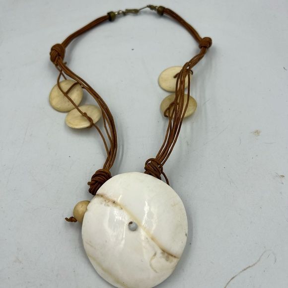 No Brand Jewelry - Unique Boho Shell Beach Knocker Statement Knotted Leather Necklace